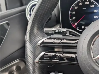 Photo 12 Mercedes GLC 300 e  
