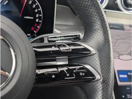 Photo 13 Mercedes GLC 300 e  