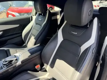Photo 14 Mercedes Classe C AMG C 63 S