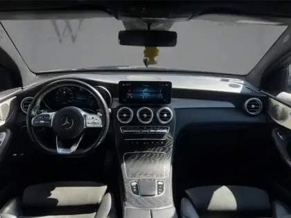 Photo 12 Mercedes GLC  300e 4MATIC Coupé Business