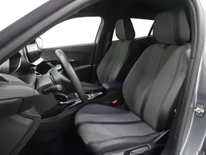 Photo 10 Peugeot 2008  1.2 100ch S&S Allure