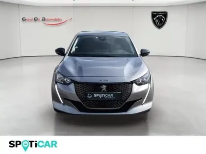 Photo 9 Peugeot 208  e- 136ch Style