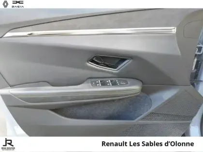 Photo 13 Renault Megane  E-Tech Electric EV60 220ch Techno super charge
