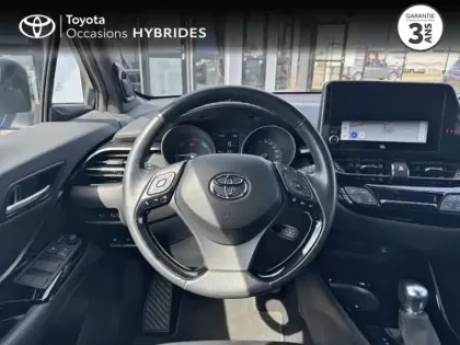 Photo 8 Toyota C-HR  1.8 Hybride 122ch Collection E-CVT