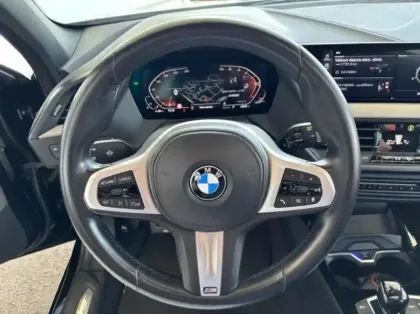 Photo 12 BMW Serie 1 Série 1 118iA 136ch M Sport DKG7