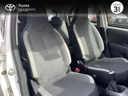 Photo 5 Toyota Aygo  1.0 VVT-i 72ch x-play 5p MY20