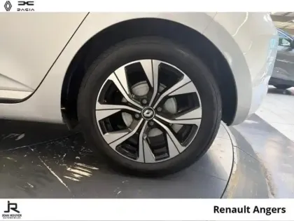 Photo 7 Renault Clio  1.6 E-Tech hybride 145ch Evolution