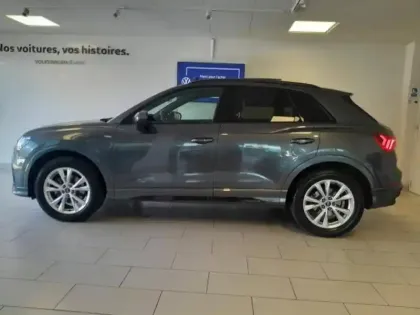 Photo 6 Audi Q3  35 TFSI 150ch S line S tronic 7