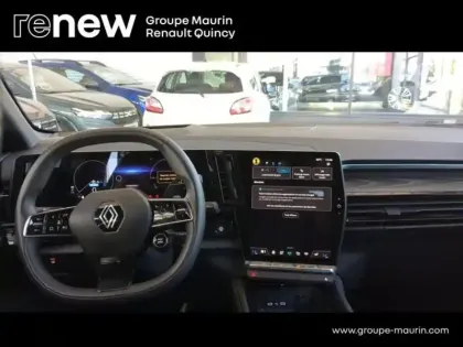 Photo 10 Renault Austral  1.2 E-Tech full hybrid 200ch Iconic- 23