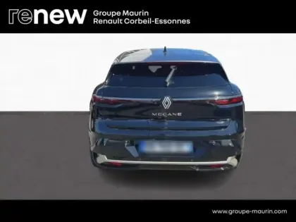 Photo 5 Renault Megane  E-Tech Electric 220ch 60kWh Iconic autonomie confort -25