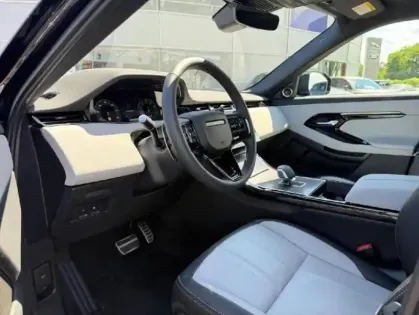 Photo 14 Land rover Range Rover  Evoque 1.5 P270e PHEV 269ch Hoxton Edition