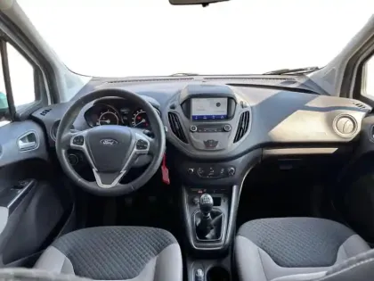 Photo 20 Ford Tourneo Courier  1.5 TDCI 100ch Ambiente