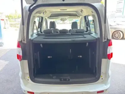 Photo 23 Ford Tourneo Courier  1.5 TDCI 100ch Ambiente