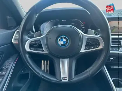 Photo 11 BMW Serie 3 Série 3 Touring 330eA xDrive 292ch M Sport