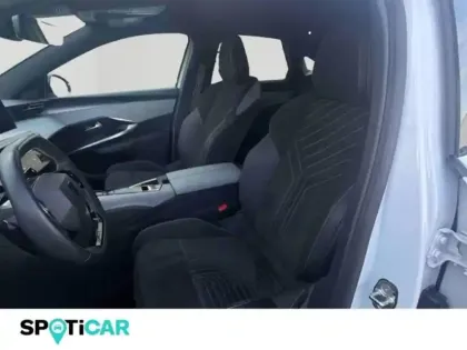 Photo 13 Peugeot 3008  Electrique 210ch Batterie 73 kWh GT