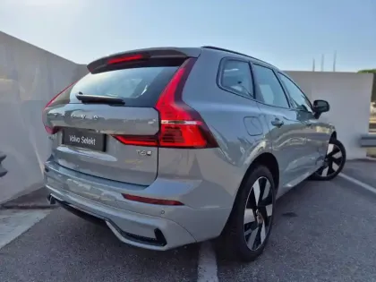 Photo 8 Volvo XC60  T6 Hybride Rechargeable 253 + 145ch Ultra Style Dark Geartronic 8 AWD