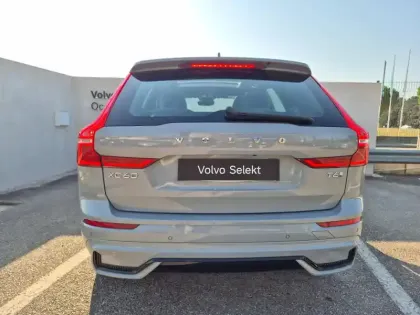 Photo 7 Volvo XC60  T6 Hybride Rechargeable 253 + 145ch Ultra Style Dark Geartronic 8 AWD