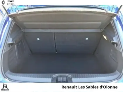 Photo 6 Renault Clio  1.6 E-Tech 145ch full hybrid esprit Alpine - 24