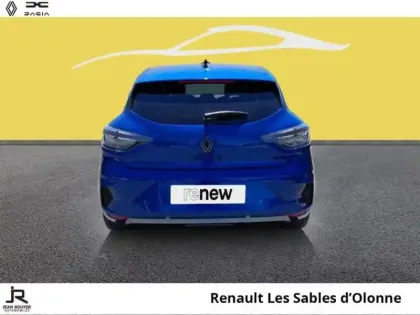Photo 10 Renault Clio  1.6 E-Tech 145ch full hybrid esprit Alpine - 24
