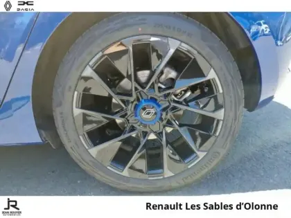 Photo 7 Renault Clio  1.6 E-Tech 145ch full hybrid esprit Alpine - 24