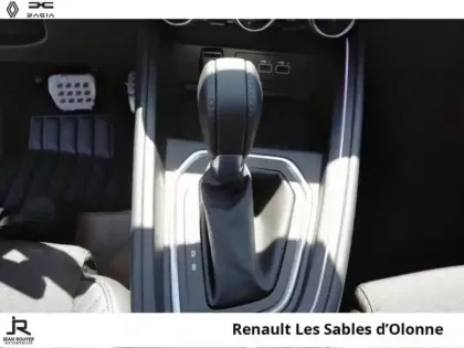 Photo 5 Renault Clio  1.6 E-Tech 145ch full hybrid esprit Alpine - 24