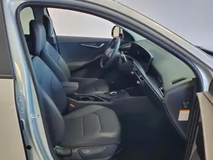 Photo 10 Kia Niro  1.6 GDi 138ch HEV Premium DCT6