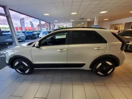 Photo 7 Kia Niro  1.6 GDi 138ch HEV Premium DCT6