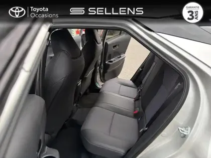 Photo 11 Toyota C-HR  2.0 Hybride Rechargeable 225ch Collection MY25