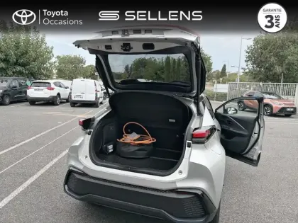 Photo 9 Toyota C-HR  2.0 Hybride Rechargeable 225ch Collection MY25
