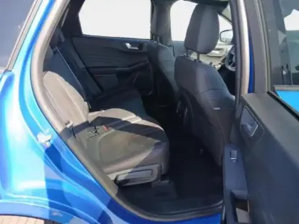 Photo 11 Ford Kuga  2.5 Duratec 180ch Hybrid FlexiFuel ST-Line X Powershift