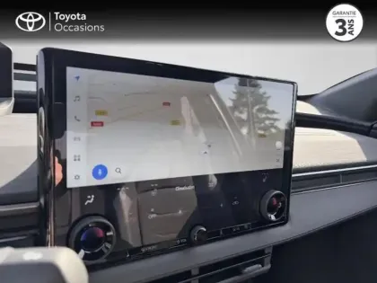 Photo 10 Toyota C-HR + 224ch 77kWh Design Grande Autonomie