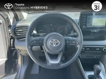 Photo 8 Toyota Yaris  116h Dynamic Business 5p + Programme Beyond Zero Academy MY22