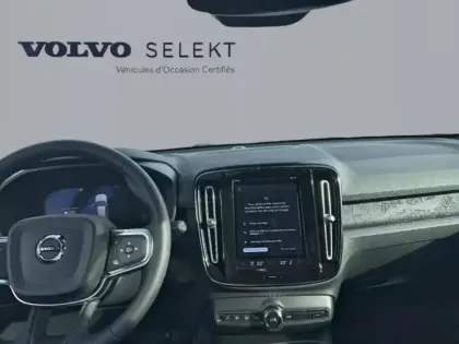 Photo 10 Volvo Ex40  Single Extended Range 252ch Black Edition