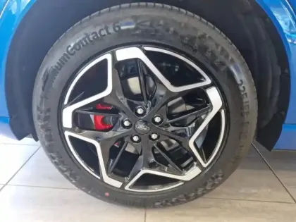 Photo 8 Ford Kuga  2.5 Duratec 180ch Hybrid FlexiFuel ST-Line X Powershift