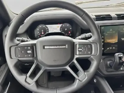 Photo 11 Land rover Defender  90 3.0 D250 Hard Top X-Dynamic SE
