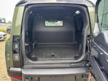 Photo 13 Land rover Defender  90 3.0 D250 Hard Top X-Dynamic SE