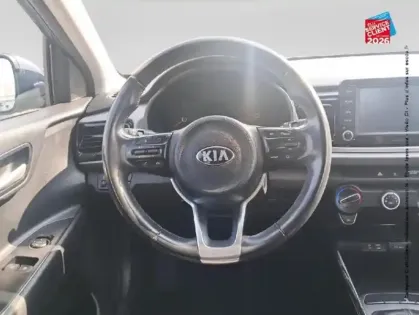 Photo 11 Kia Rio  1.2 84ch ISG Launch Edition Business