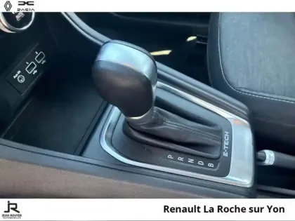 Photo 5 Renault Captur  1.6 E-Tech hybride 145ch Business -21
