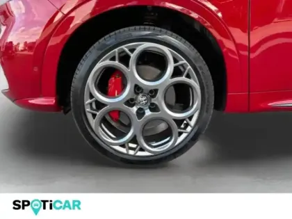 Photo 9 Alfa Romeo Tonale  1.3 PHEV 280ch Tributo Italiano AT6 e-Q4