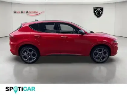 Photo 6 Alfa Romeo Tonale  1.3 PHEV 280ch Tributo Italiano AT6 e-Q4