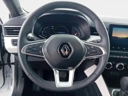 Photo 14 Renault Clio  1.6 E-Tech hybride 145ch Techno