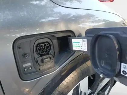 Photo 9 Renault Megane  E-Tech Electric EV60 220ch Techno optimum charge -C