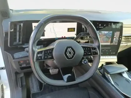 Photo 14 Renault Austral  1.2 E-Tech full hybrid 200ch Techno esprit Alpine