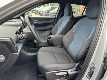 Photo 21 Volvo Ex30  Single 272ch Start