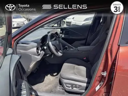 Photo 17 Toyota C-HR  2.0 Hybride Rechargeable 225ch GR Sport Premiere MY25
