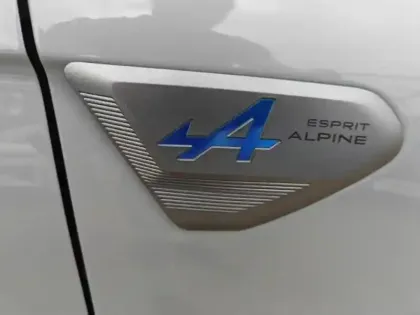 Photo 11 Renault Clio  1.6 E-Tech 145ch full hybrid esprit Alpine - 25