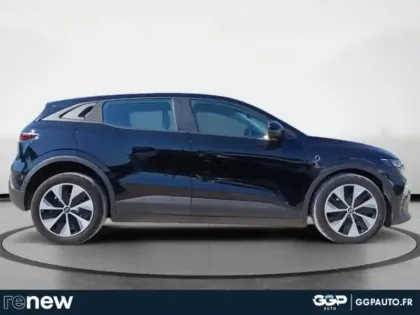 Photo 5 Renault Megane  E-Tech Electric EV60 130ch Evolution ER super charge -B
