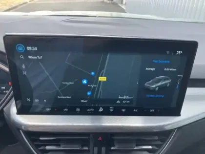 Photo 12 Ford Kuga  2.5 Duratec 180ch Hybrid FlexiFuel Titanium Business Powershift