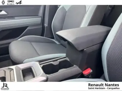 Photo 8 Dacia Duster  1.6 hybrid 140ch Extreme - Pack Techno