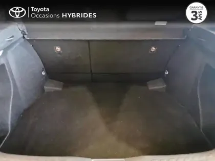 Photo 14 Toyota C-HR  122h Dynamic 2WD E-CVT RC18